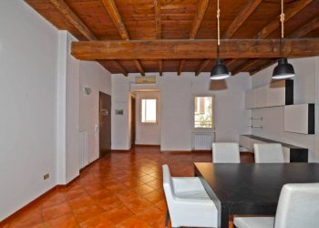 Soggiorno - Trilocale via Capo di Lucca, Bologna (zona Irnerio) - foto 2