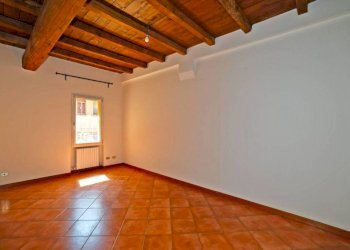 Camera da letto - Trilocale via Capo di Lucca, Bologna (zona Irnerio) - foto 12