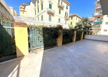 terrazzo - Bilocale Carlo Canepa
 
7, Genova - foto 2