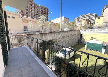 terrazzo - Bilocale Carlo Canepa
 
7, Genova - foto 4