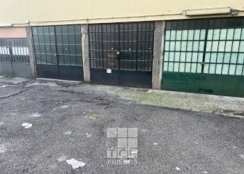 vista - Box Molassana
 
11, Genova - foto 5