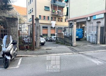 vista - Box Molassana
 
11, Genova - foto 11