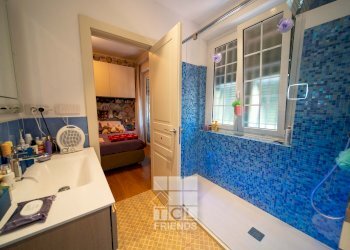camera da letto - Appartamento alla Torre dell'Amore
 
20A, Genova - foto 11
