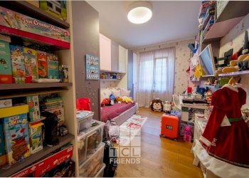 camera da letto - Appartamento alla Torre dell'Amore
 
20A, Genova - foto 15