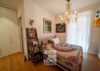 camera da letto - Appartamento alla Torre dell'Amore
 
20A, Genova - foto 17