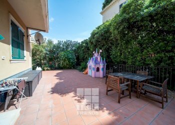 terrazzo - Appartamento alla Torre dell'Amore
 
20A, Genova - foto 22