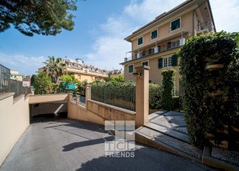 terrazzo - Appartamento alla Torre dell'Amore
 
20A, Genova - foto 28