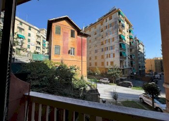 Vista - Trilocale via Camillo Vianson, 10a, Genova (zona Pegli) - foto 1