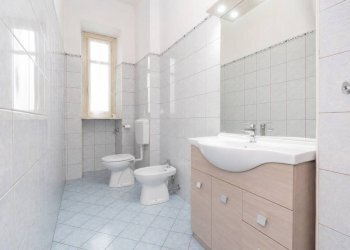 Bagno - Two-room apartment via Chiesa della Salute, Torino (neighborhood Borgo Vittoria) - photo 2