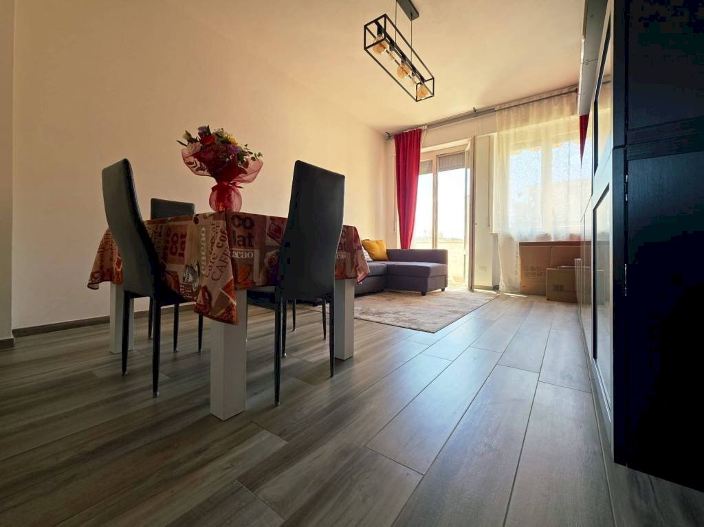 Salone - Appartamento strada Langhirano, SN, Parma (zona Montanara) - foto 3