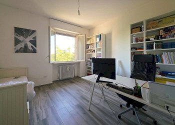 Camera da letto - Appartamento strada Langhirano, SN, Parma (zona Montanara) - foto 10
