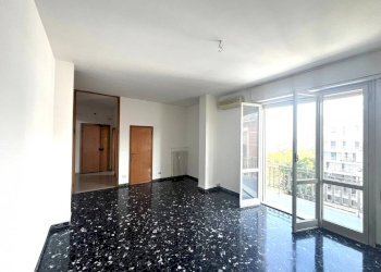Interno appartamento - Quadrilocale via Francesco Baracca, Bologna (zona Saffi) - foto 1