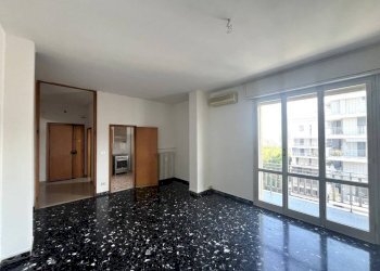Soggiorno - Quadrilocale via Francesco Baracca, Bologna (zona Saffi) - foto 6