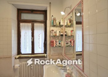 Bagno - Bilocale via Poggio Moiano, 51, Roma - foto 18