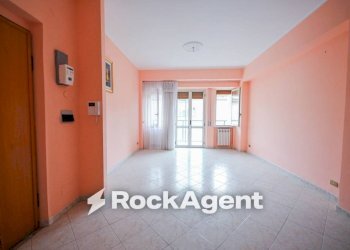 Cucina - Appartamento via Giovanni Paolo Parisio, 10, Catanzaro - foto 3