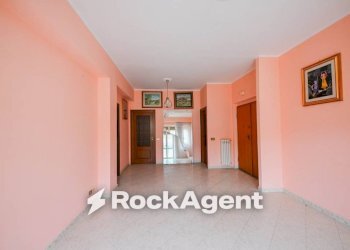 Interno palazzo - Appartamento via Giovanni Paolo Parisio, 10, Catanzaro - foto 5