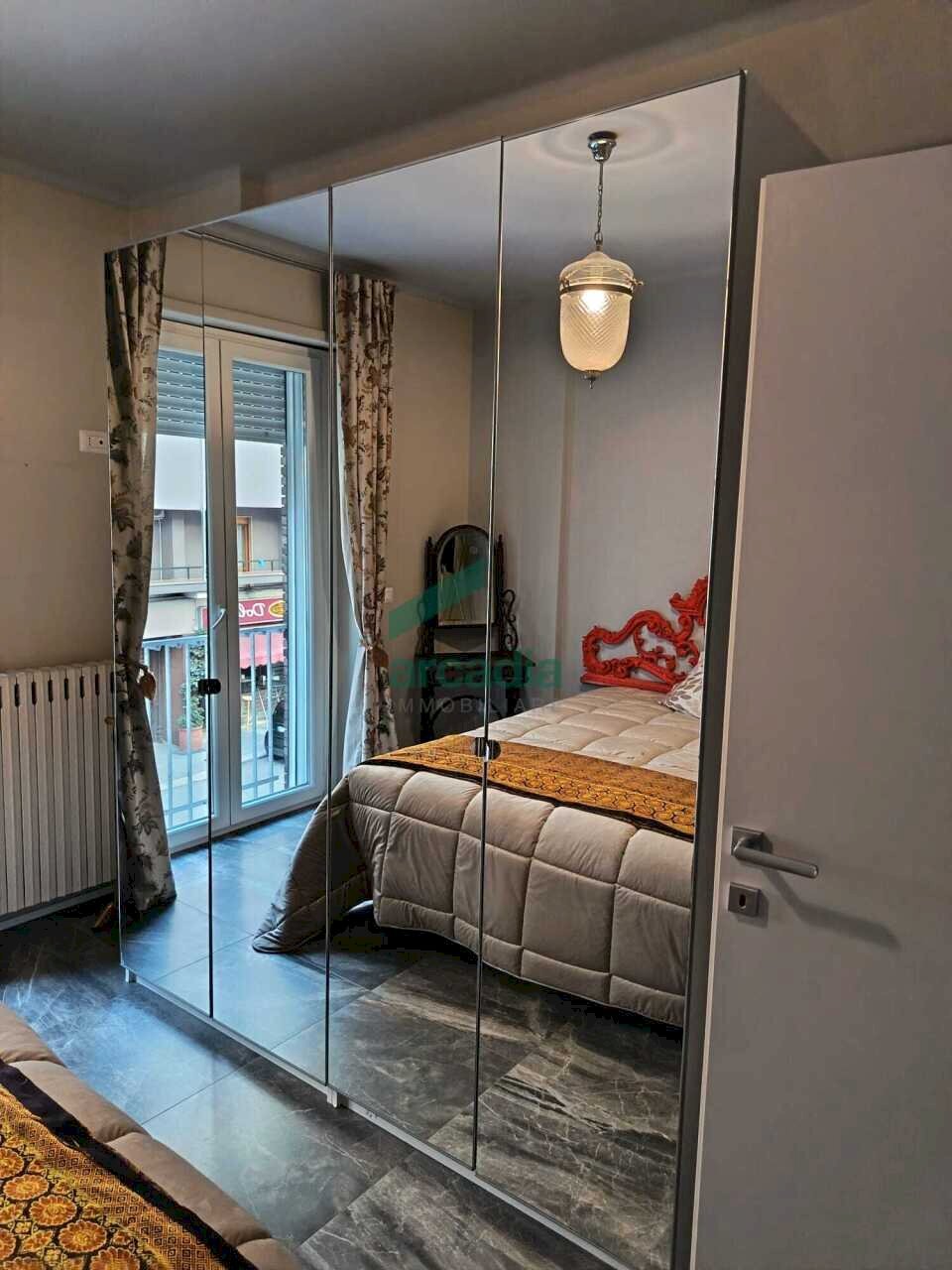 dettaglio camera da letto - Appartamento Via Gaetano Latilla 16, Bari (zona Murat) - foto 2