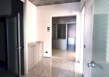 DILEOIMMOBILIARE SRL VENDE UFFICIO A JESI (4) - Ufficio Via Arnaldo Bellagamba 5B, Jesi - foto 6