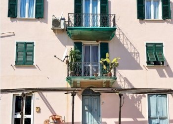 2 - Appartamento all'asta Via Fratelli Canepa 102/1, Serra Riccò - foto 1