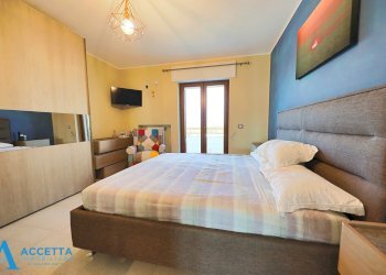 Camera da letto - Quadrilocale Via Anello di San Cataldo 7, Taranto - foto 14