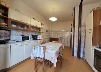 Trilocale Imola - foto 2