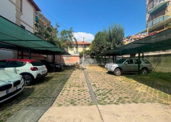 Parking space Intero Volta, Rapallo - photo 32