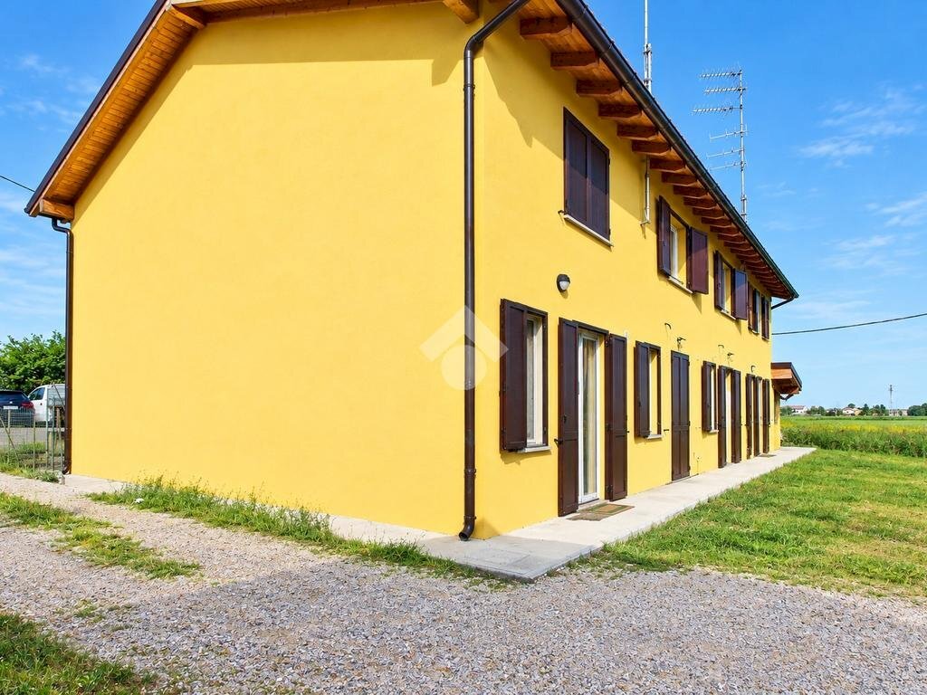 Semi-detached house Via Valle, Galliera - photo 1