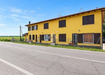 Semi-detached house Via Valle, Galliera - photo 13
