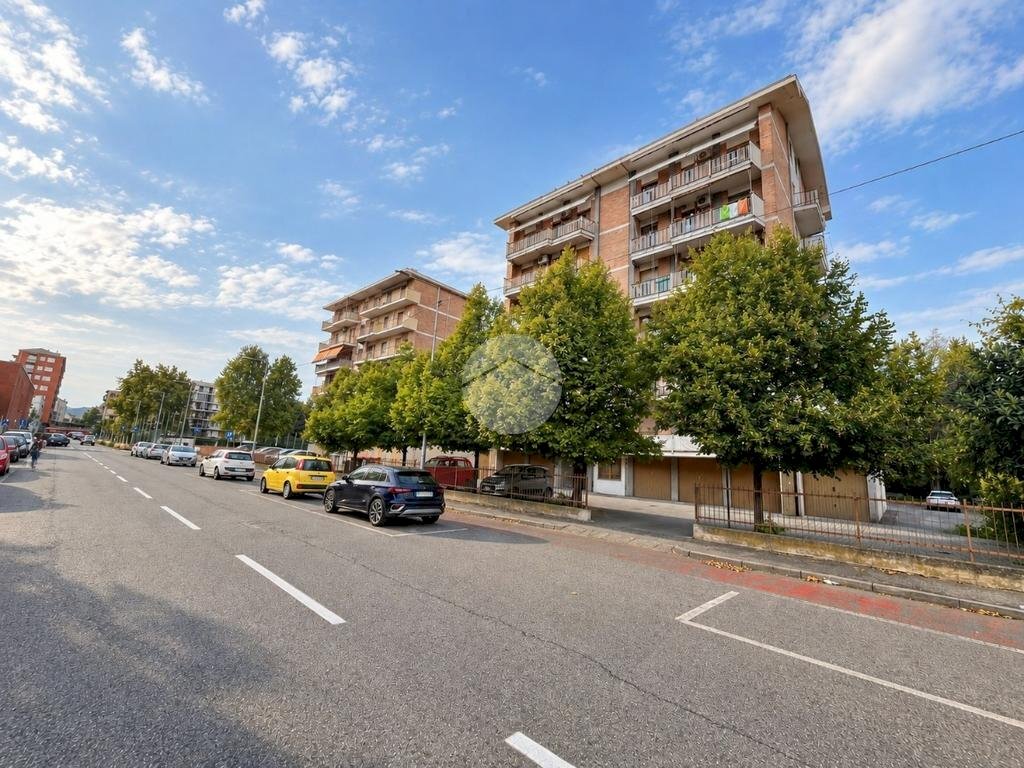 Quadrilocale Via alcide de gasperi, Ivrea - foto 1
