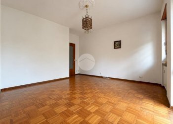 Four-room apartment Via alcide de gasperi, Ivrea - photo 17