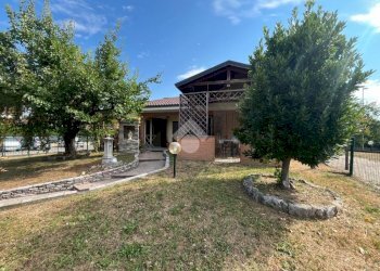Villa Via san benedetto menni, San Maurizio Canavese - foto 27