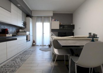 Trilocale Via di Mezzo, Casalgrande - foto 2