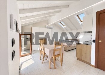 Sala da pranzo - One-room apartment Via Col di Lana
 
10/B, Seveso - photo 1