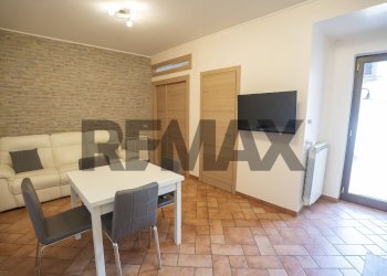 Sala da pranzo - Trilocale Via Lucca
 
7, San Giovanni la Punta - foto 2