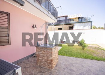 Terrazza - Trilocale Via Lucca
 
7, San Giovanni la Punta - foto 14