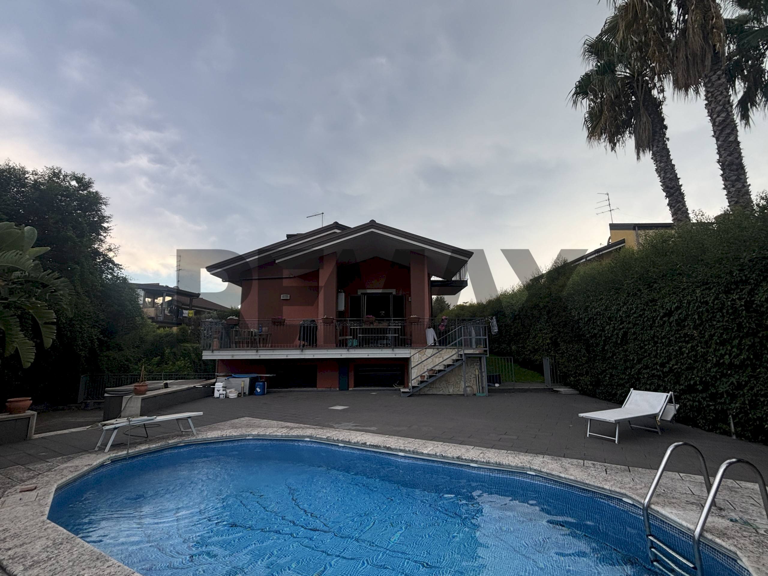 Piscina - Villa Via Alcide de Gasperi
 
23, Pedara - foto 2