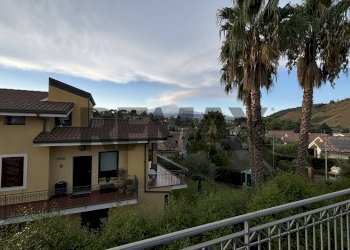 Casa all\'aperto - Villa Via Alcide de Gasperi
 
23, Pedara - foto 8