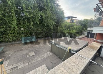 Terrazza - Villa Via Alcide de Gasperi
 
23, Pedara - foto 9