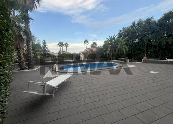 Piscina - Villa Via Alcide de Gasperi
 
23, Pedara - foto 12