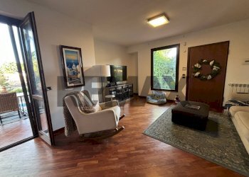 Soggiorno - Villa Via Alcide de Gasperi
 
23, Pedara - foto 19