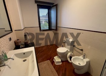 Bagno - Villa Via Alcide de Gasperi
 
23, Pedara - foto 23