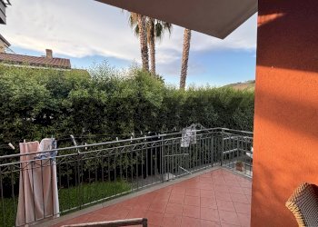 Balcone - Villa Via Alcide de Gasperi
 
23, Pedara - foto 26