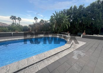 Piscina - Villa Via Alcide de Gasperi
 
23, Pedara - foto 33