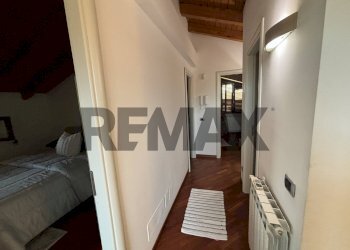 Hall / corridoio - Villa Via Alcide de Gasperi
 
23, Pedara - foto 38