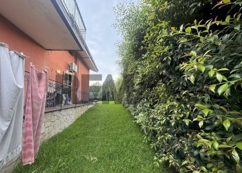Giardino - Villa Via Alcide de Gasperi
 
23, Pedara - foto 51