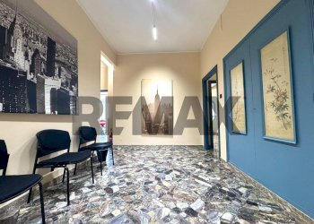 Hall / corridoio - Ufficio Piazza Roma
16, Catania - foto 7