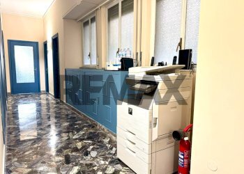 Hall / corridoio - Ufficio Piazza Roma
16, Catania - foto 25