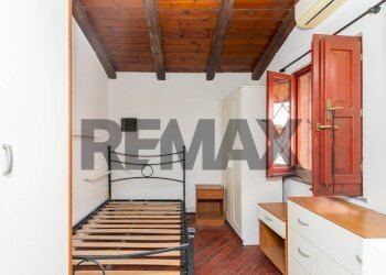 Camera / camera da letto - Casa indipendente Vicolo Vassallo
 
3/B, Catania - foto 9