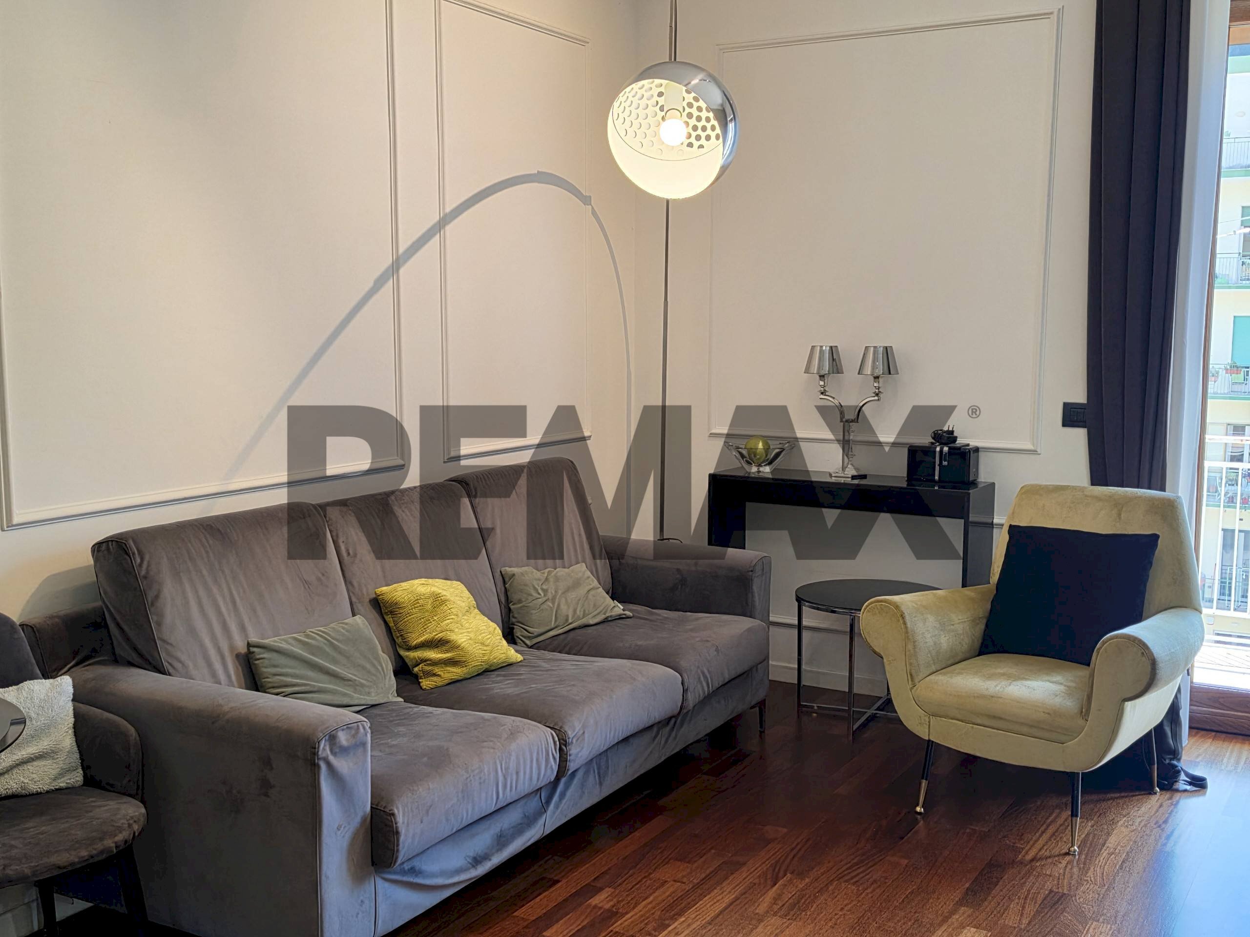 Soggiorno - Appartamento Piazza Giovanni Nicotera
 
6, Salerno - foto 1