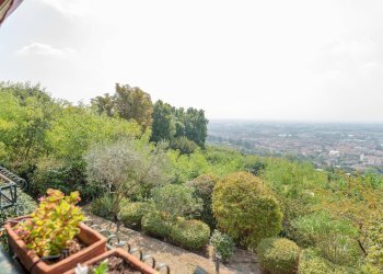 Foto 1 - Villa Strada Castelvecchio
 
21, Moncalieri - foto 1